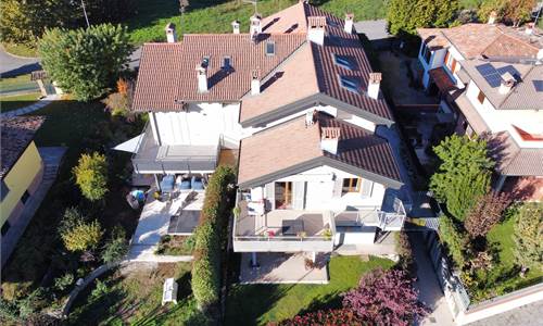 APPARTAMENTO CON TERRAZZO 4 LOCALI + DOPPI SERVIZI